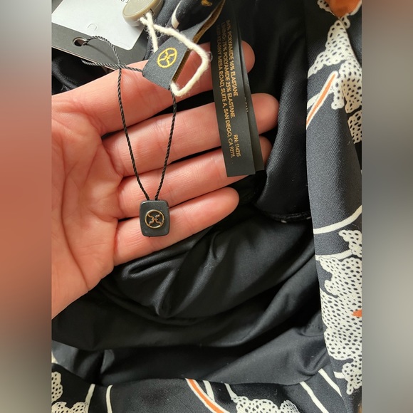 VIX Paula Hermanny Knot Swimsuit - Picture 6 of 7